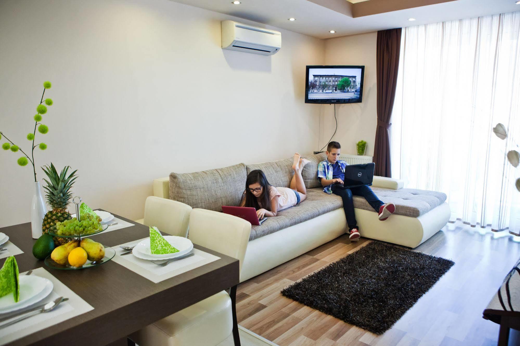 Nemeth Apartmanok Sárvár Dış mekan fotoğraf